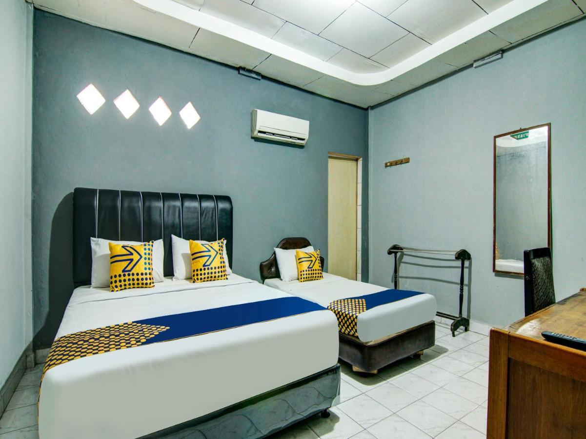 Oyo 2690 Hotel Tampan 北干巴鲁 外观 照片